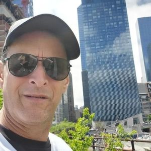 Meet your Posher, Umberto